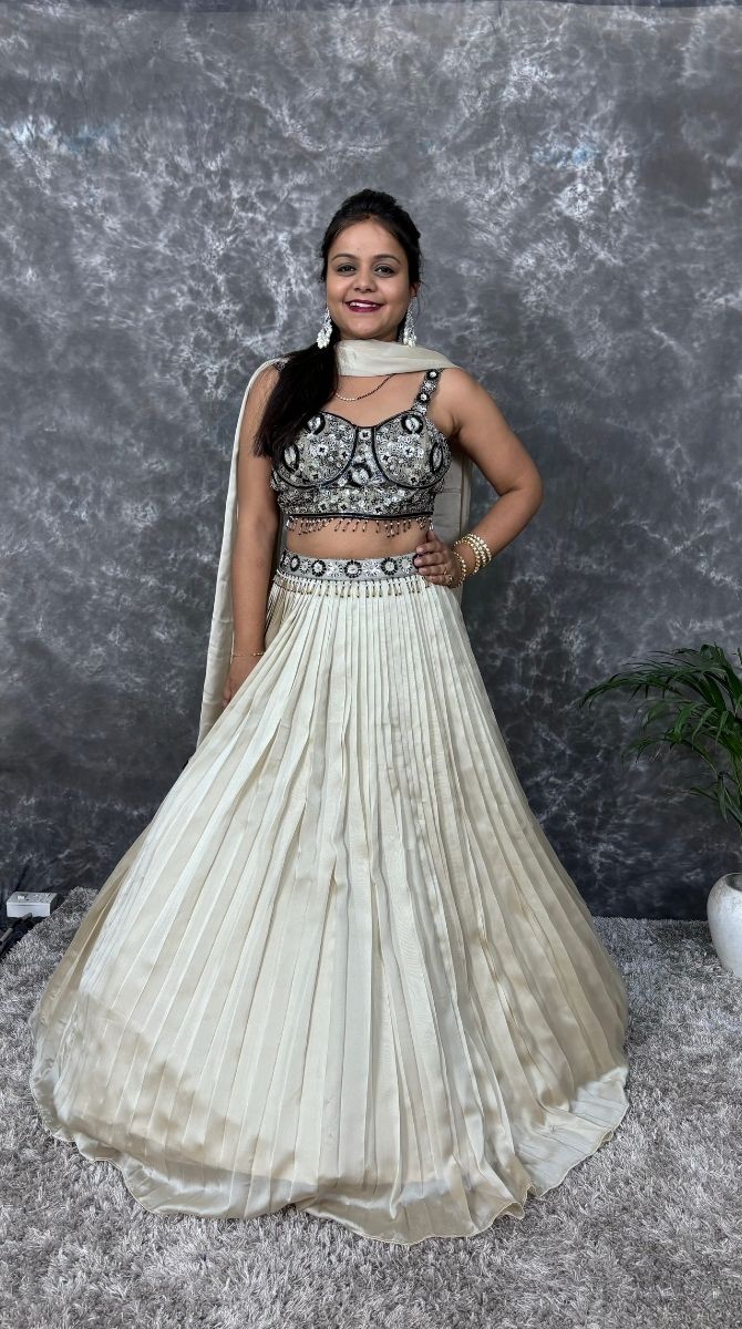 Nari Nirvana Lehenga