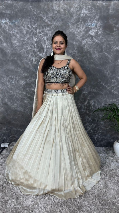 Nari Nirvana Lehenga